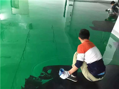 卧龙下面给你一份环氧地坪漆施工的完整流程
